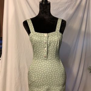Olive green zip-up dress XS